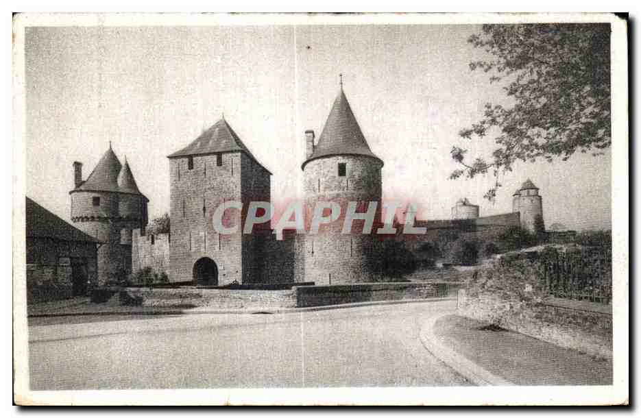 CPA Fougeres Le Chateau (XII et XII sircles)