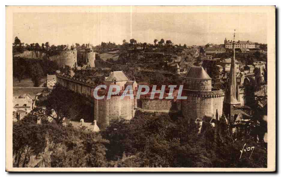 Fougères (Ille-et-Vilaine) — Allgemeiner Blick auf den Schloss aus den Felsen von St-Sulpice — Éditions d'Art Yvon