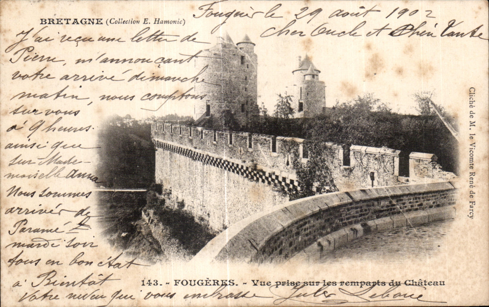 Fougères - Vue prise sur les remparts du Château — Collection E. Hamonic, n°143