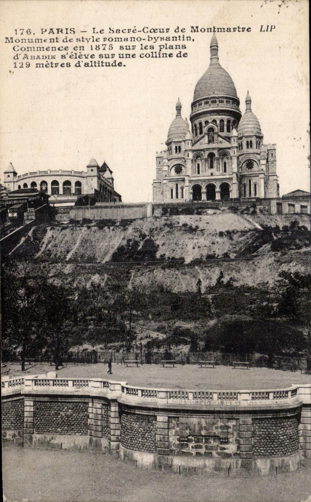 CPA Paris Le Sacre Coeur de Montmartre LIP Monument de style romano bysantin