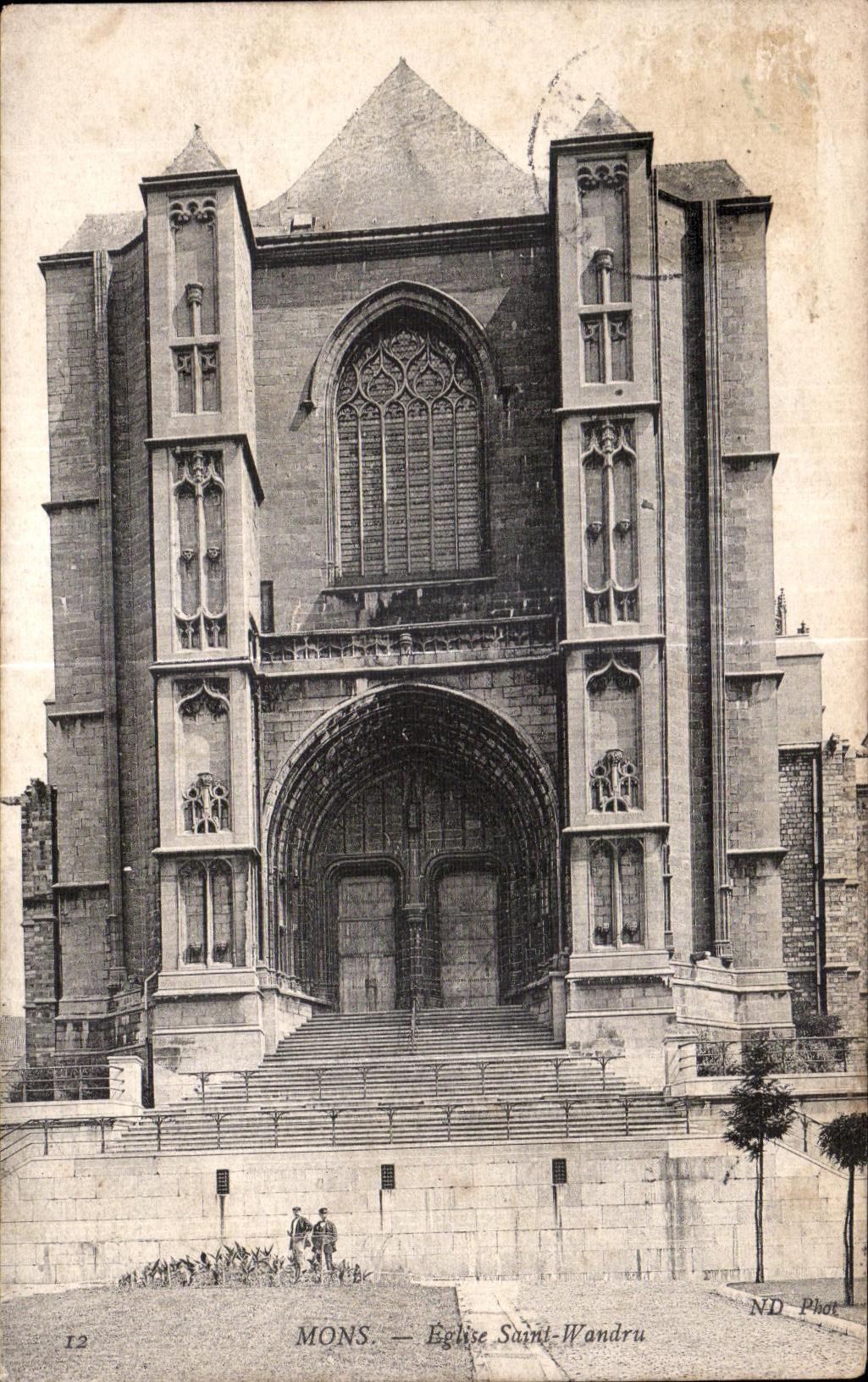 CPA Mons Eglise Saint Wandru