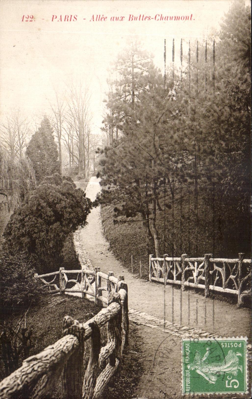 Paris - Allée aux Buttes-Chaumont — éditeur inconnu, n° 122