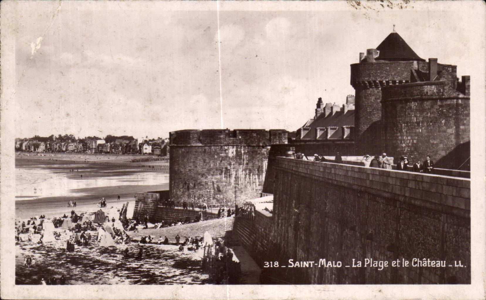 Saint-Malo — La Plage et le Château — LL. — n° 318