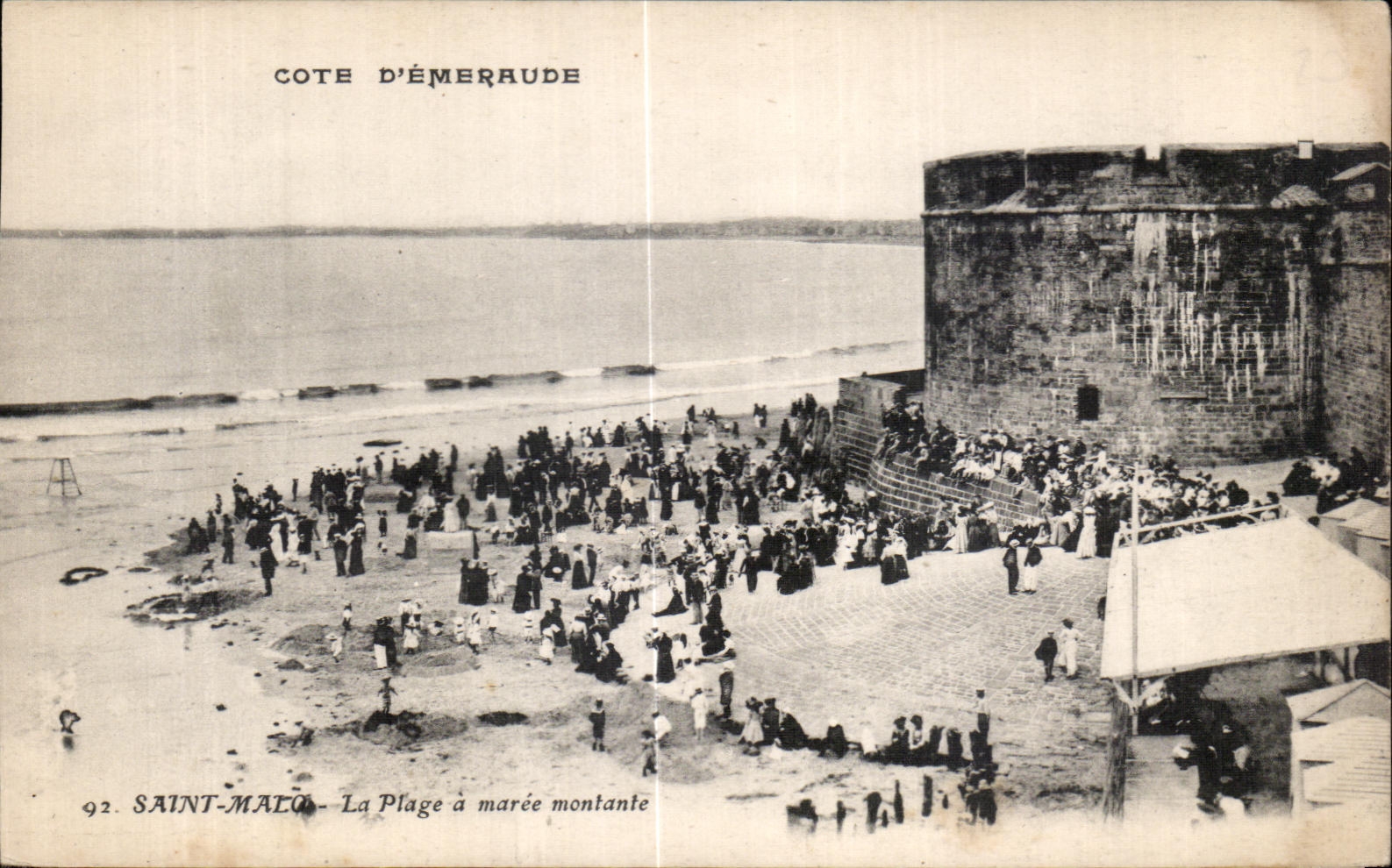 Saint-Malo - La Plage à marée montante — Cote d'Émeraude, éditeur inconnu, n° 92