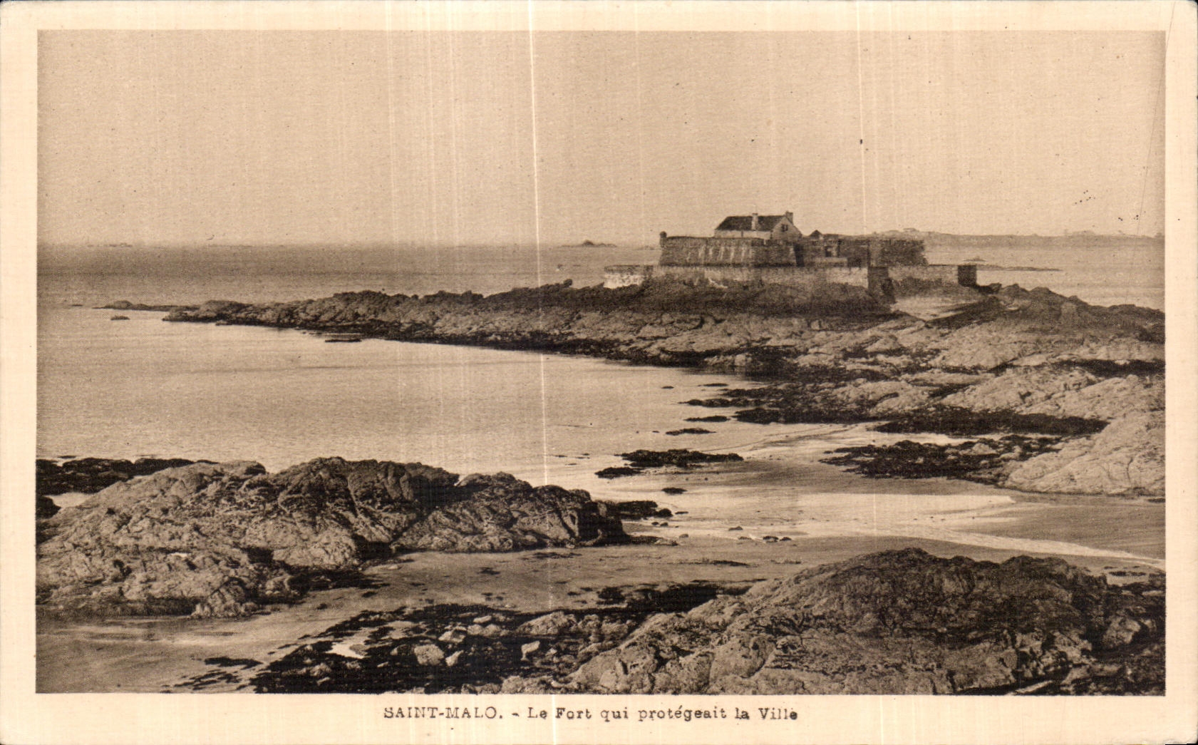 Saint-Malo - Le Fort qui protégeait la Ville — Édition M. PAMBRUN, Dinan, Série 3 N° 8