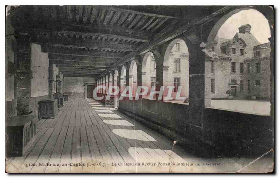 CPA St Brice en Cegles Le Chateau du Rocher Portall Interieur de la Galerie