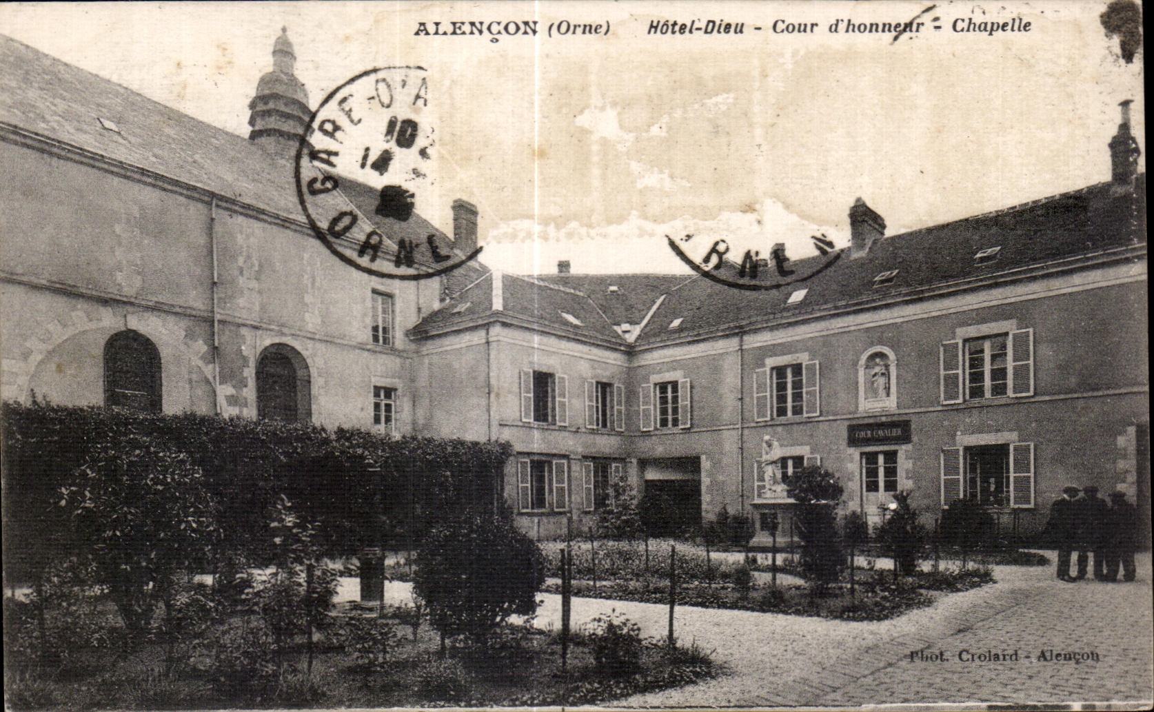 CPA Alencon (Orne) Hotel Dieu Cour 