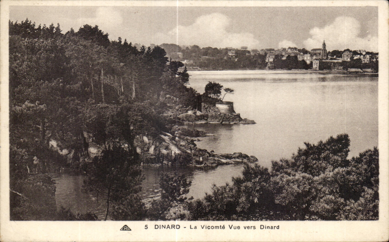 Dinard - La Vicomté Vue vers Dinard — série 5, éditeur CH DES ARTS PHOTOMÉCANIQUE