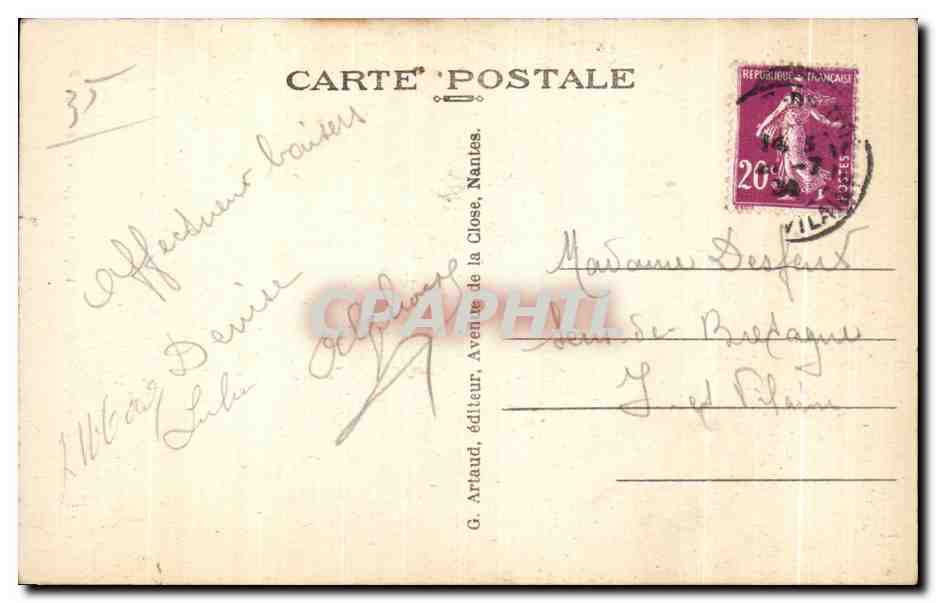 CPA Dol de Bretagne Interieur de I Eglise — Verso