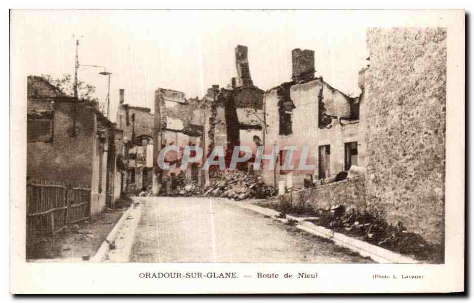 CPA Oradour Sur Glane Route de Nieul