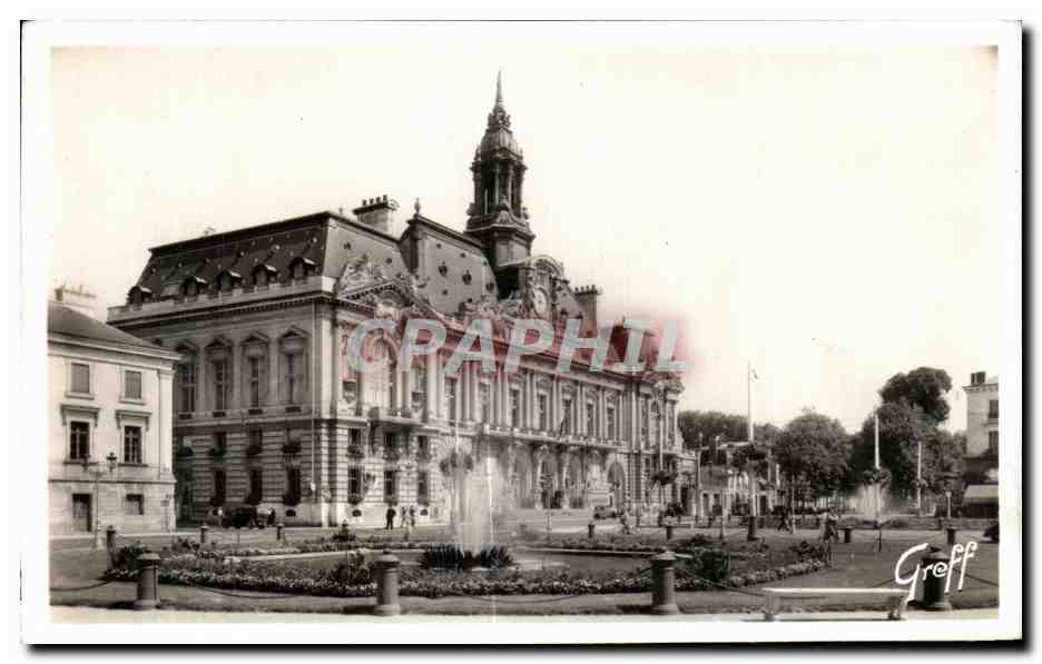 CPA Tours (Indre et Loire) L Hotel de Ville