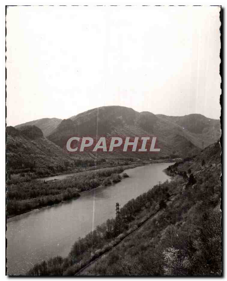 CPSM Environs d Oyonnax (Ain) Les Garges de l Ain