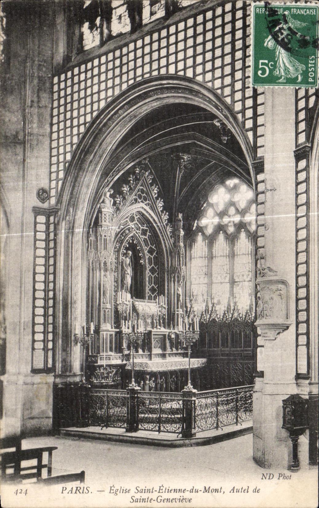 CPA Paris Eglise Saint Elienne du Mont Autel de Sainte Genevieve