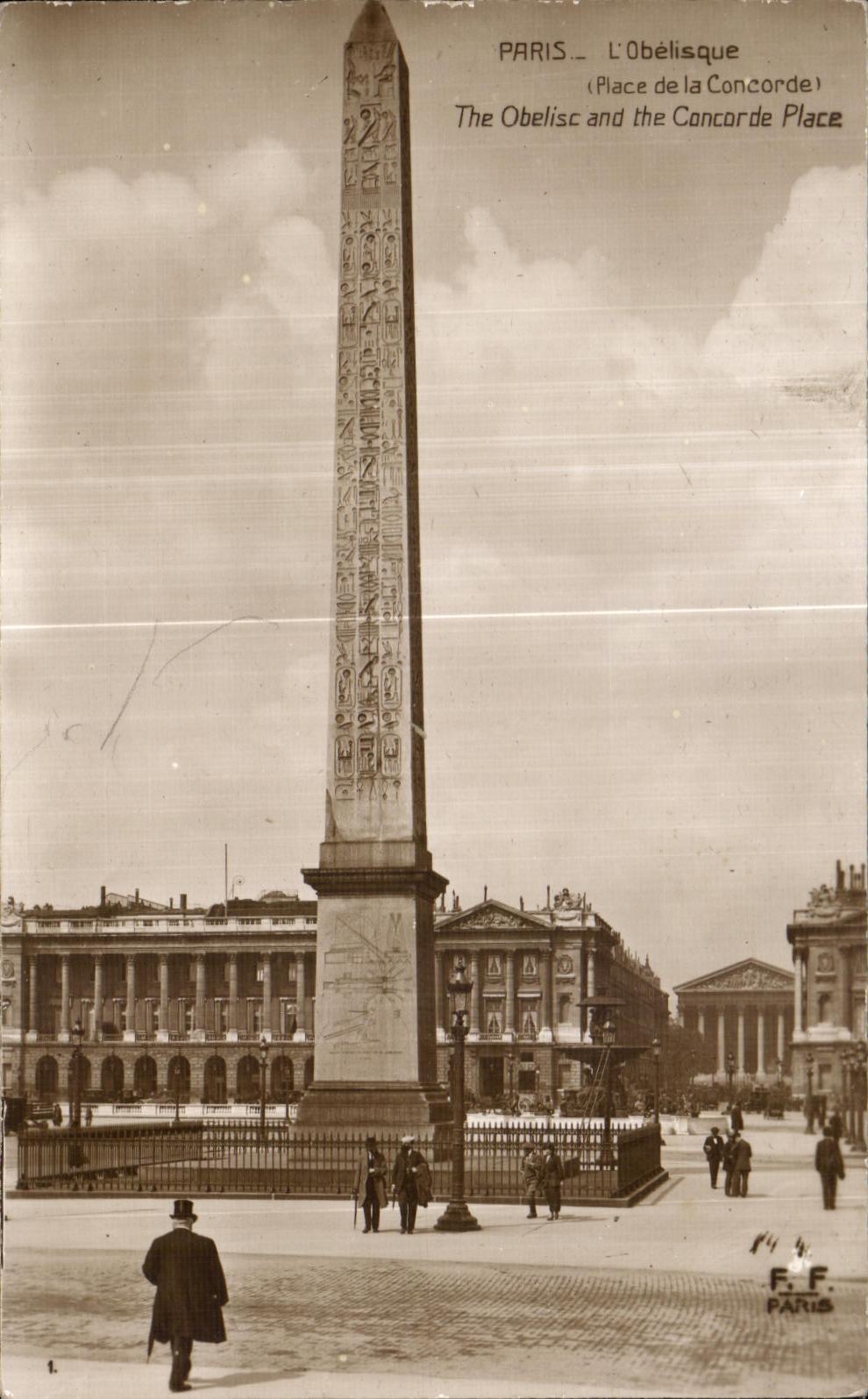CPA Paris L Obelisque Place de la Concorde The Obelisc and the Cancorde Place
