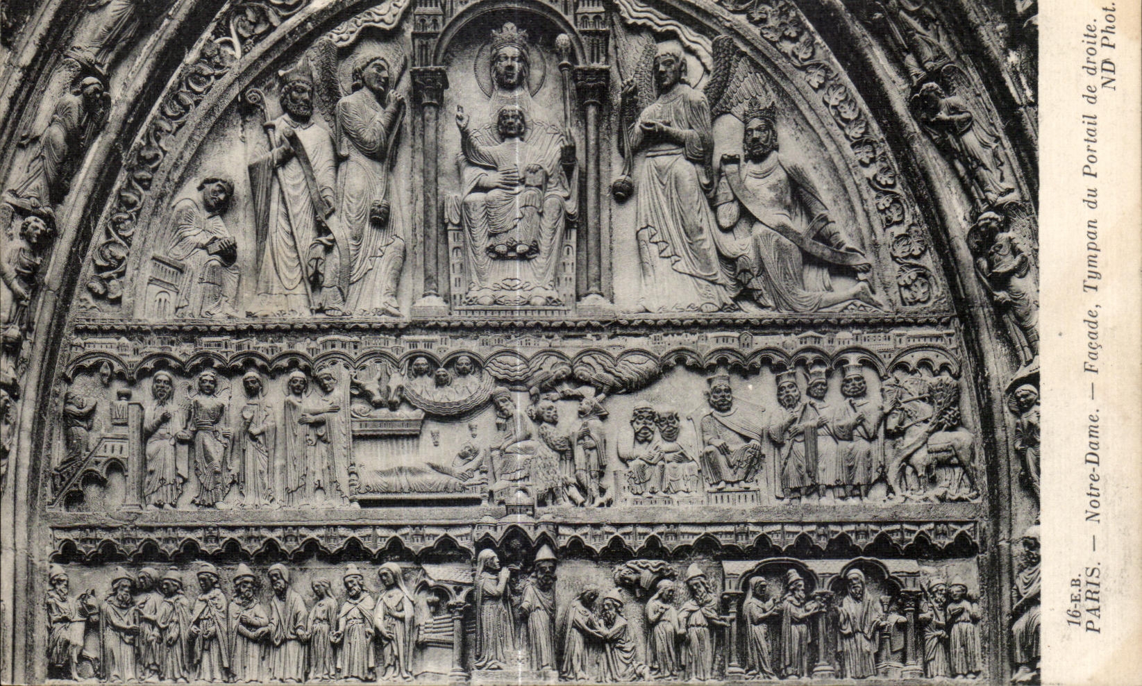 CPA Paris Notre Dame Faeade Tympan du Portail de droile