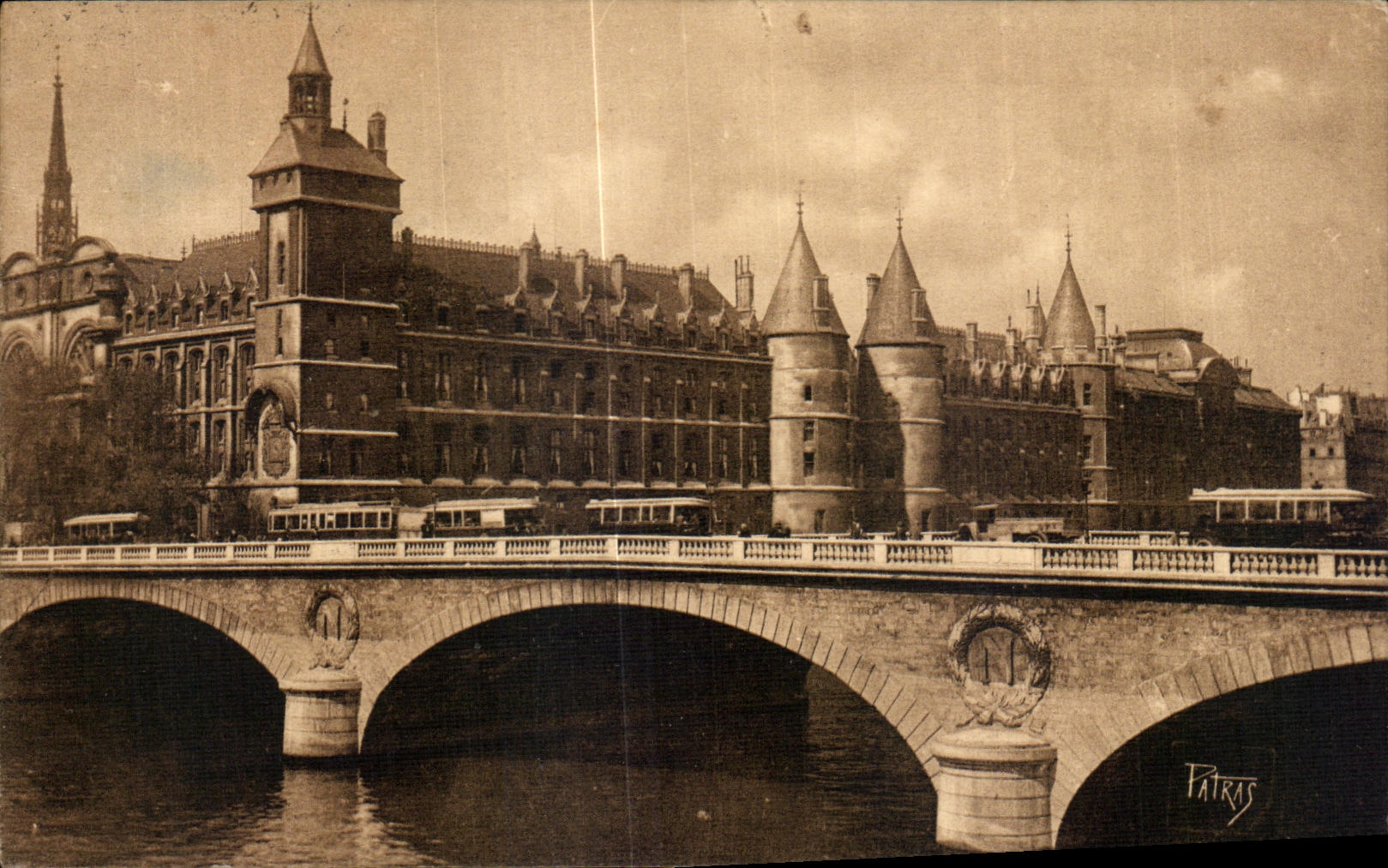 CPA Paris Palais de Justice La Conciergerie