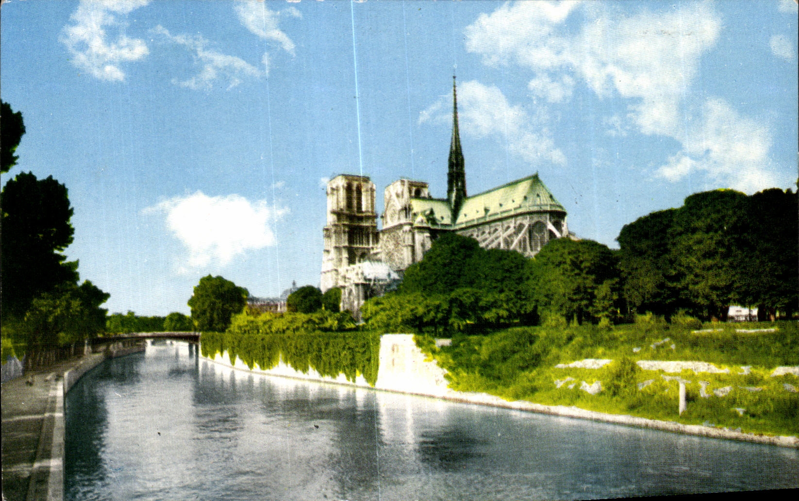 CPM Notre Dame et la Seine Paris 