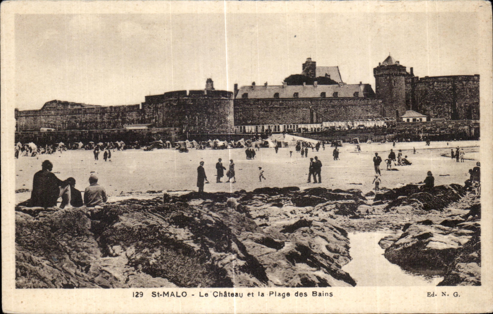 St-Malo - Il Castello e la Spiaggia dei Bagni — Ed. N. G. n° 129