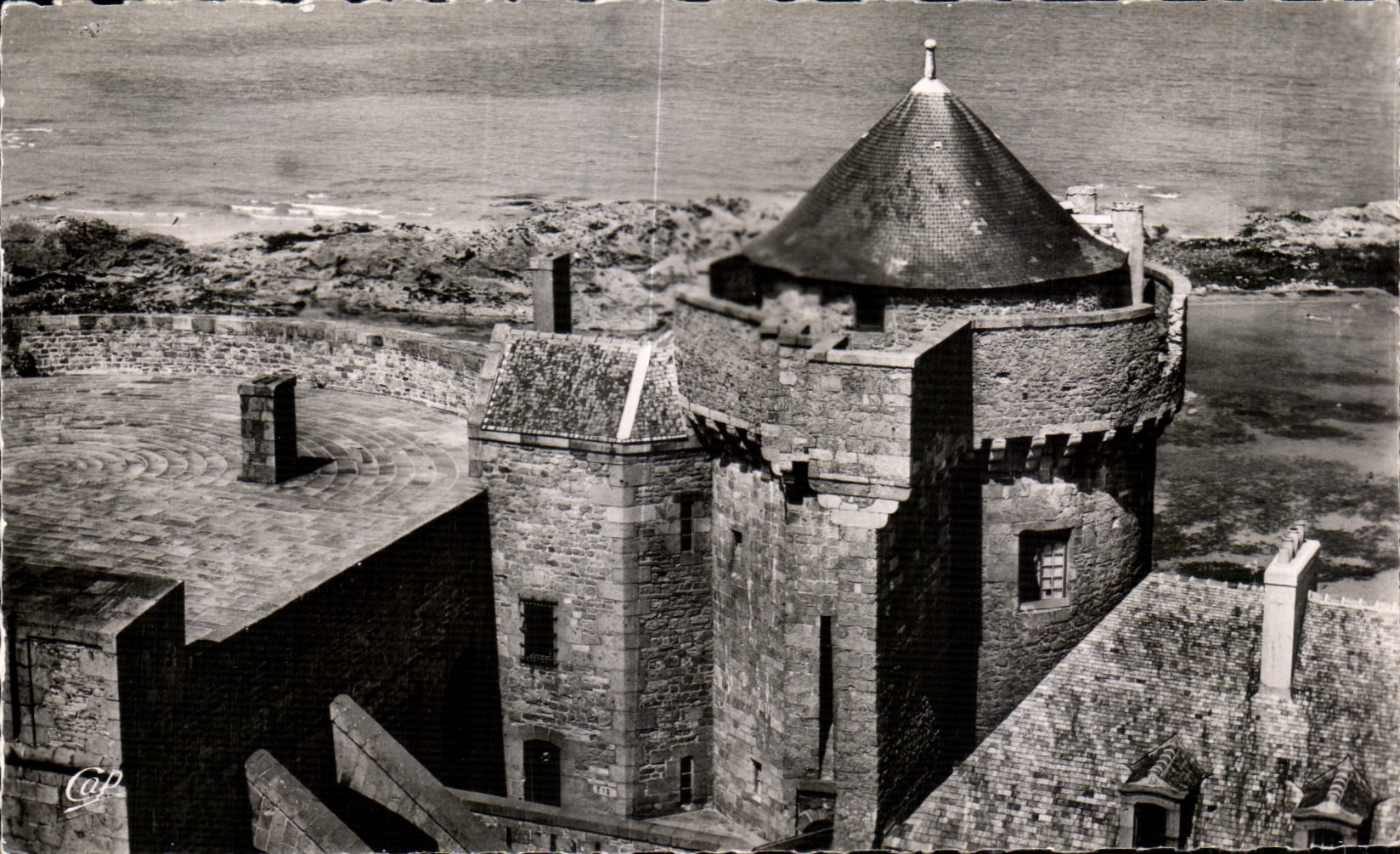 Saint-Malo — Le Petit Donjon — Réal-Photo