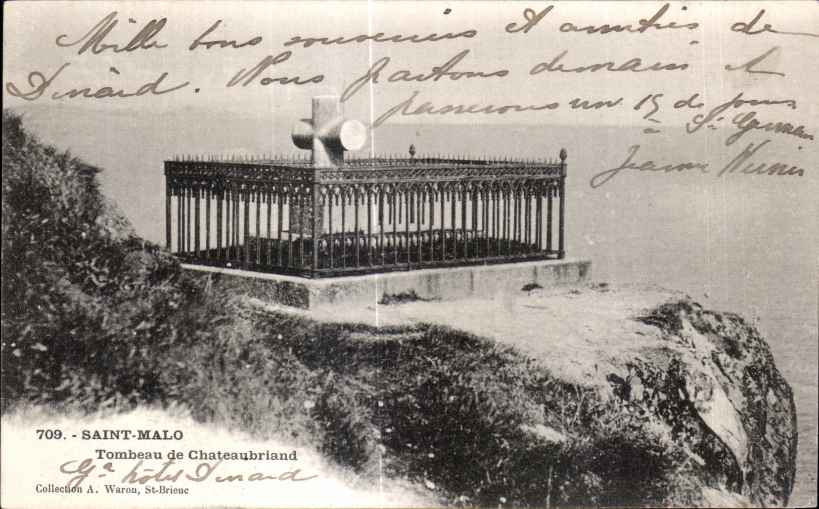 Tombeau de Chateaubriand — Saint-Malo — Collection A. Waron, St-Brieuc