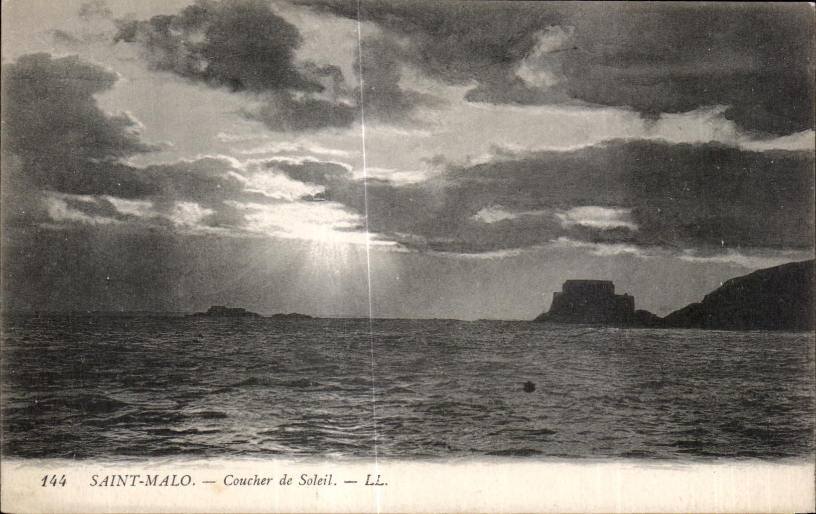 Saint-Malo — Coucher de Soleil — LL. — N° 144
