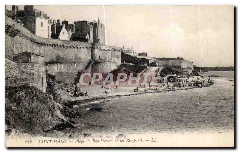 Saint-Malo — Plage de Bonsecours et les Remparts — LL