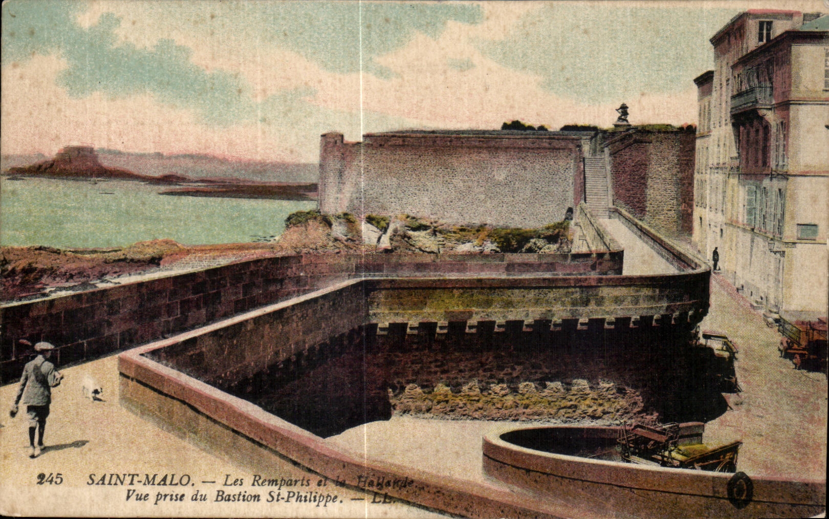 Saint-Malo — Les Remparts et la Plaïarde. Vue prise du Bastion St-Philippe — LL.