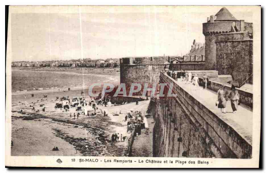St-Malo - Les Remparts - Le Château et la Plage des Bains