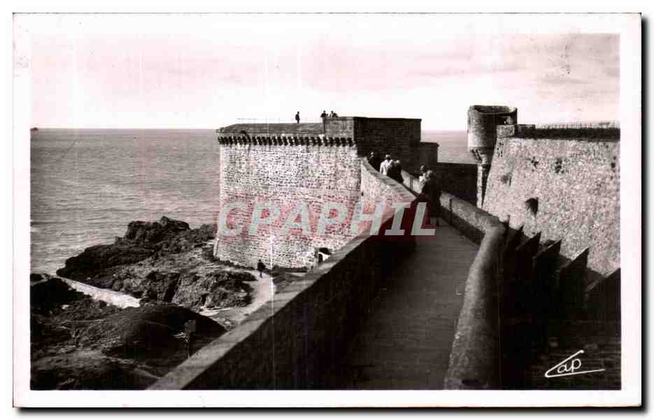 Saint-Malo — Les Remparts - Tour Bidouane — Réal Photo Le Raide