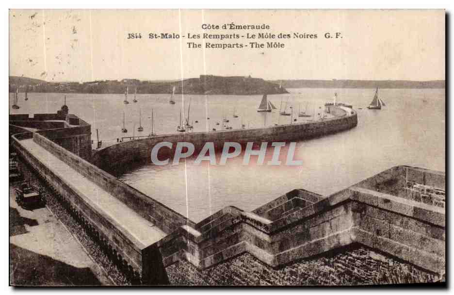 St-Malo - De Muren van Verdediging - Het Môle des Noires — G.F. n°3844