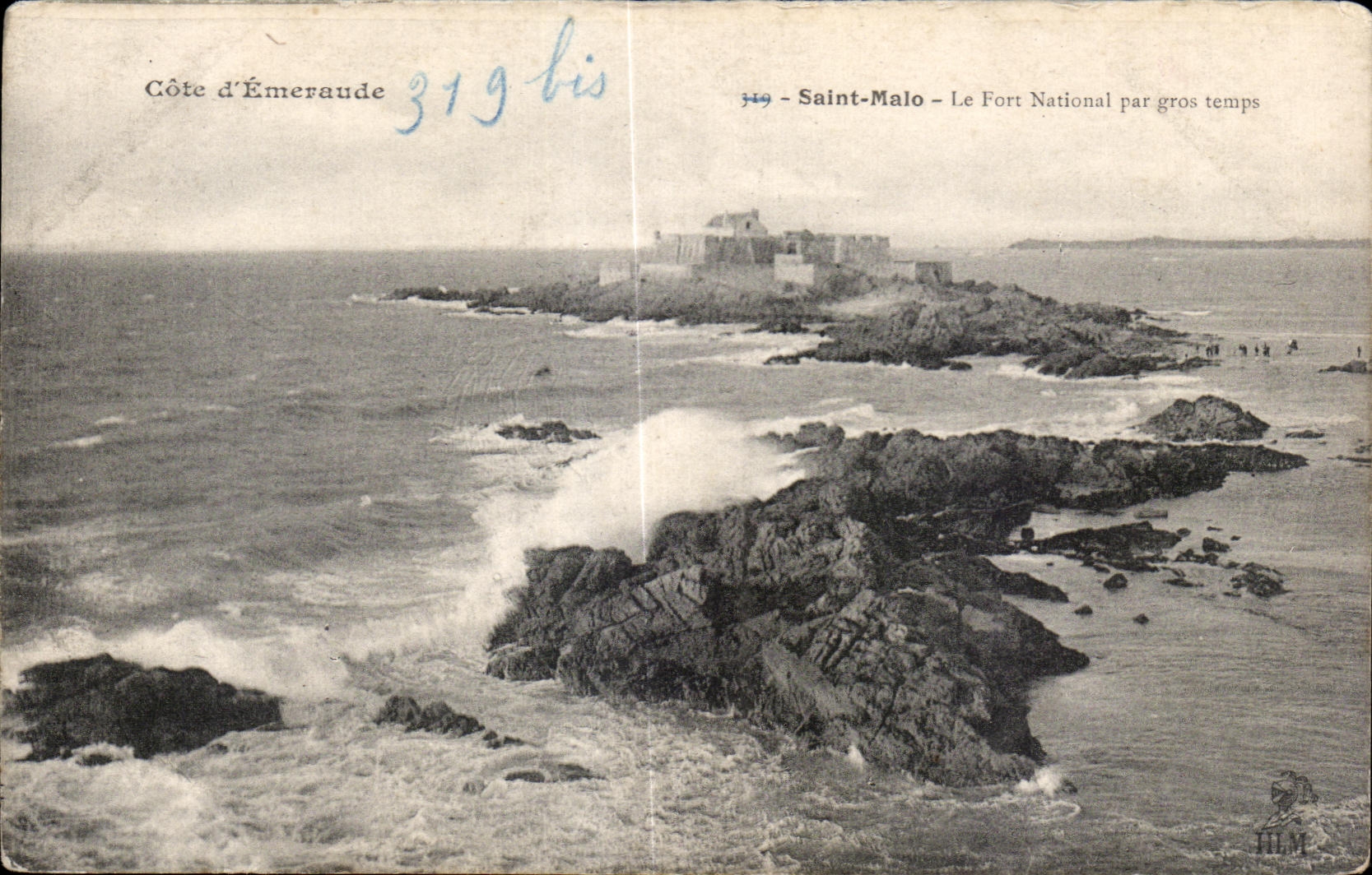 Saint-Malo — Le Fort National par gros temps — Côte d'Émeraude, éditeur HLM, n° 349