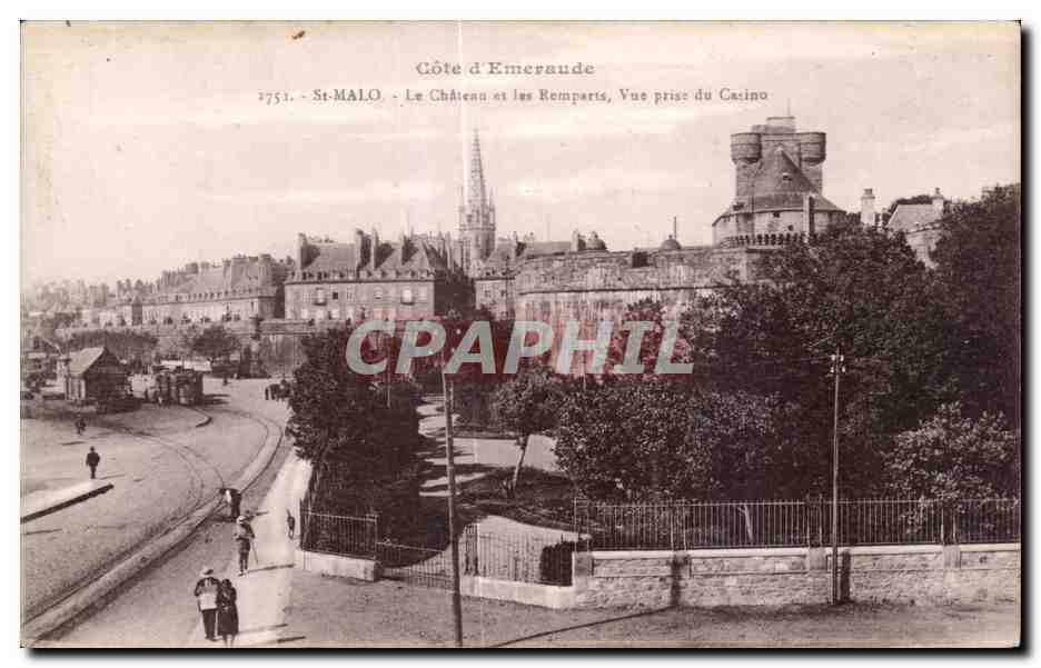 CPA St Malo Cote D Emeraude Le Chateau et les Remparts Vue prise du Casino