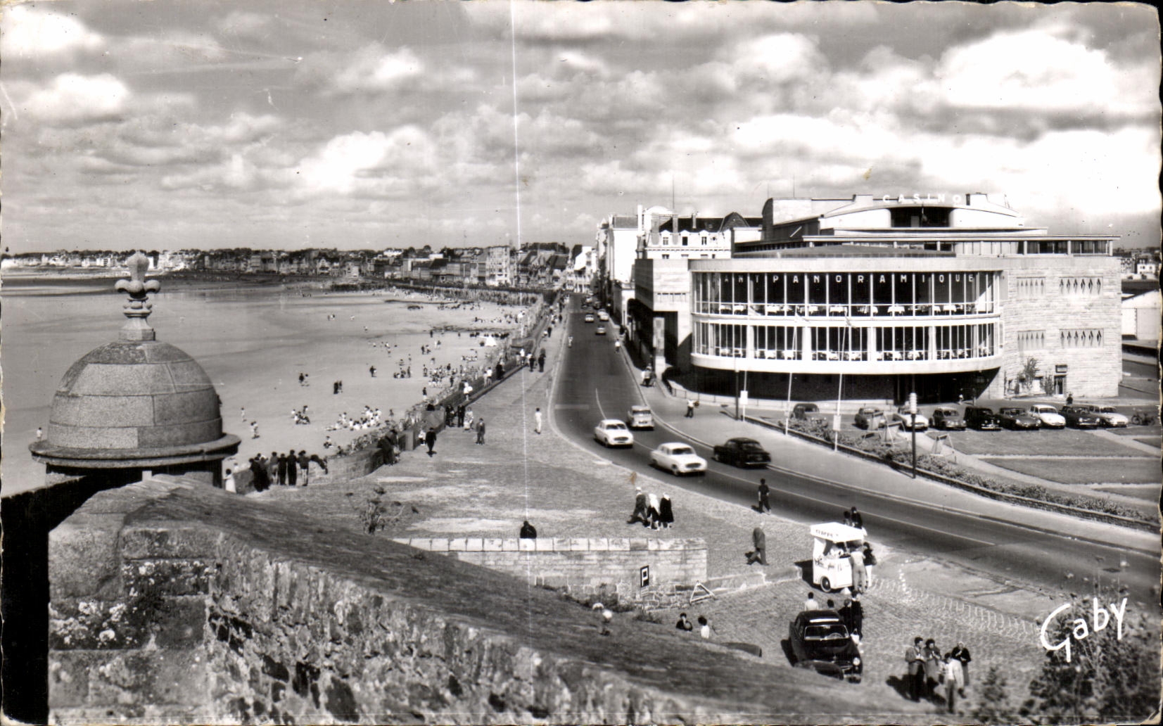 Saint-Malo — Vue d'ensemble et le Casino — Éditions Gaby