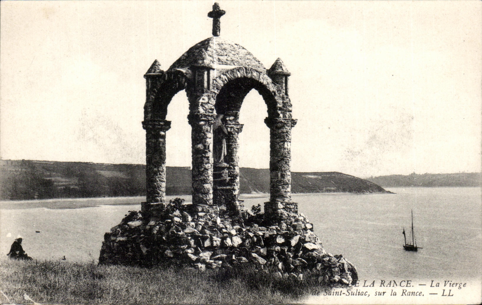 La Vierge de Saint-Suliac, sur la Rance — LL