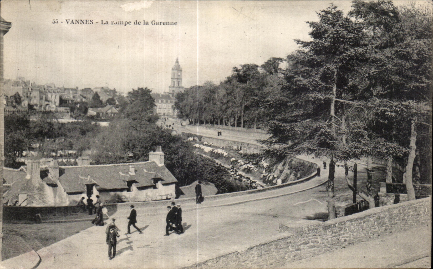 CPA Vannes La campe de la Garenne
