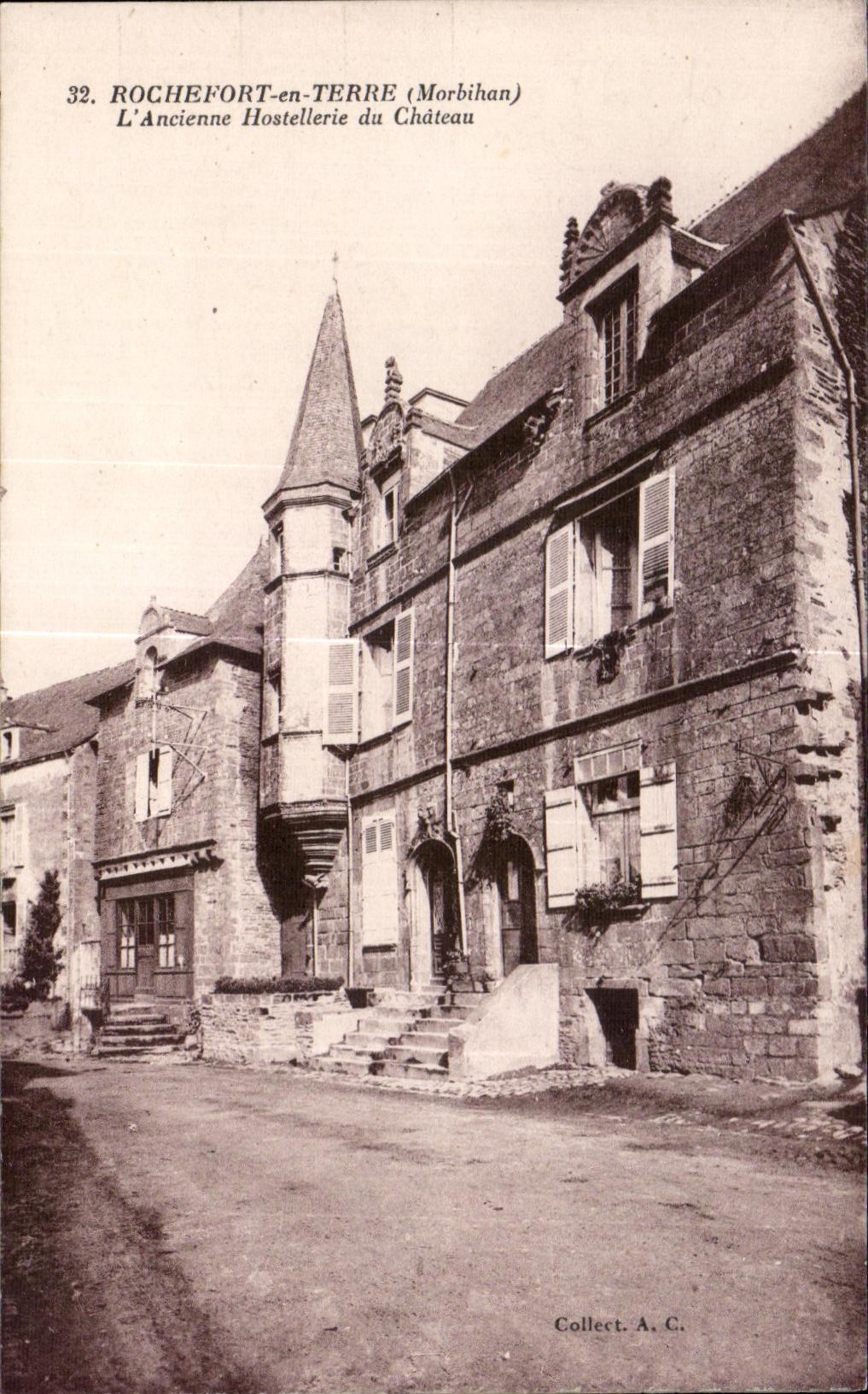 CPA Rochefort En Terre Terre (Morbihan) L Ancienne Hostellerie du Chateau