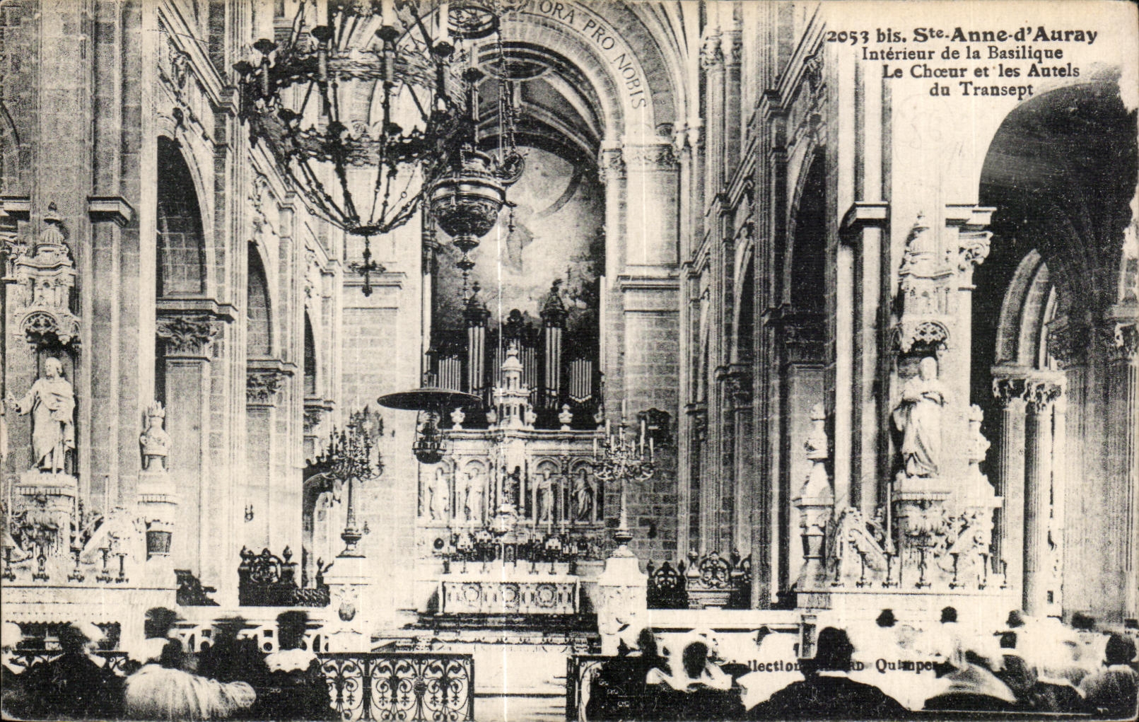 CPA Sainte Anne D Auray Interieur de la Basilique Le Choeur et les Autels du Transept orgue