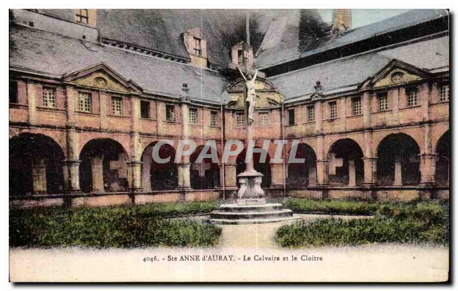 CPA Ste Anne dd Auray Le Calvaire et le Cloitre