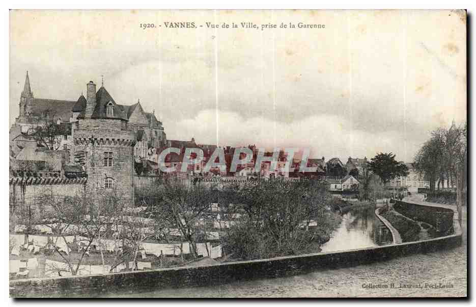 CPA Vannes Vue de la Ville prise de la Garenne