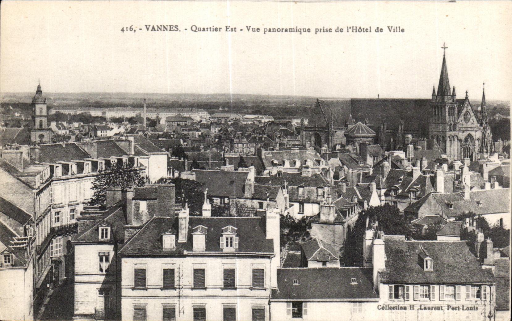VANNES - Quartier Est - Vue panoramique prise de l'Hôtel de Ville