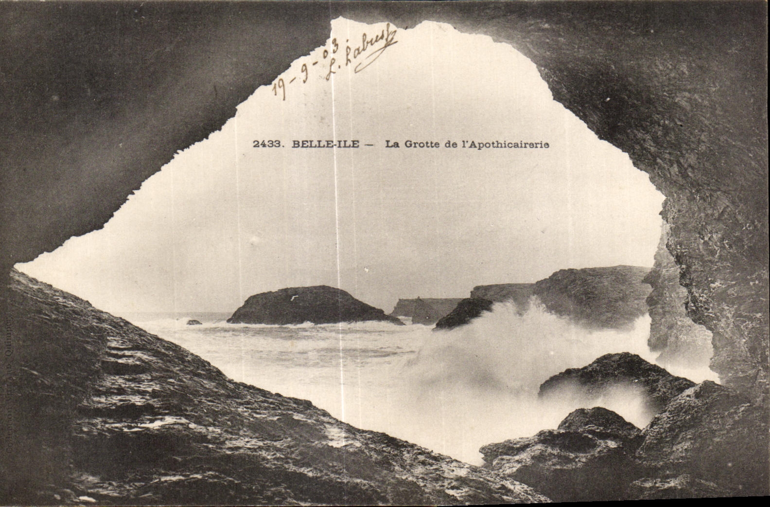 Belle-Île — La Grotte de l'Apothicaire — L. Rabueb, n°2433