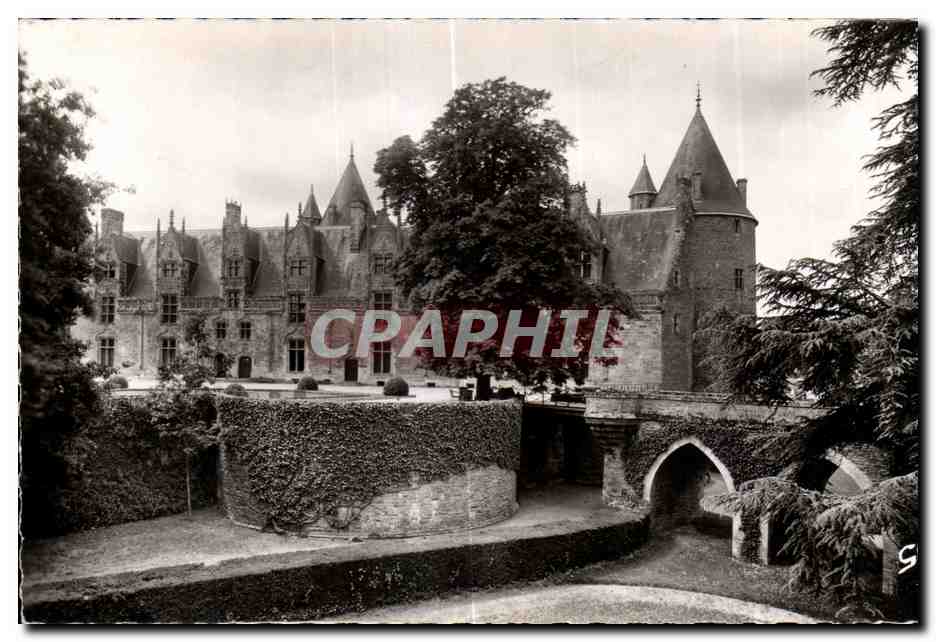 Josselin (Morbihan) — L'Ancien Pont-Levis et Façade du Château — Éditions Gaby
