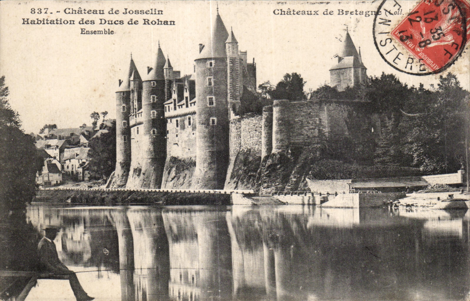 CPA Chateau de Josselin Habitation des Ducs de Rohan Ensemble