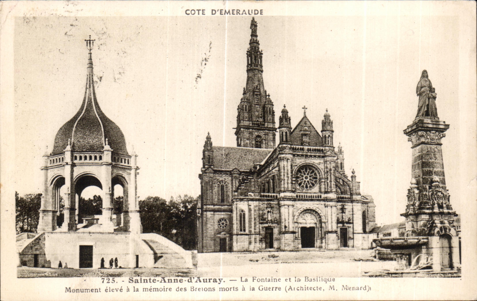 CPA Sainte Anne d Auray La Fontaine et la Basilique Monument eleve a la memoire