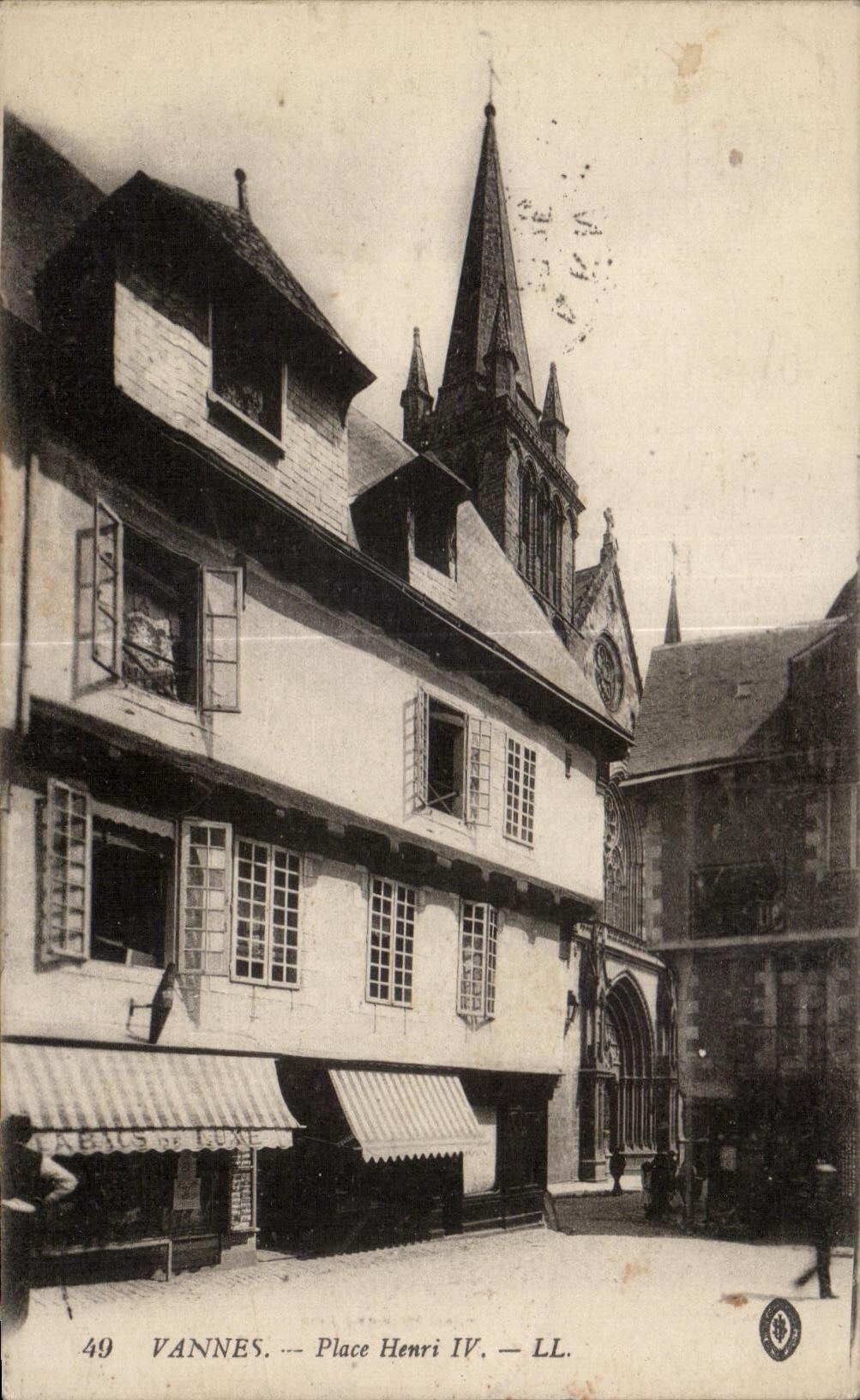 CPA Vannes Place Henri IV