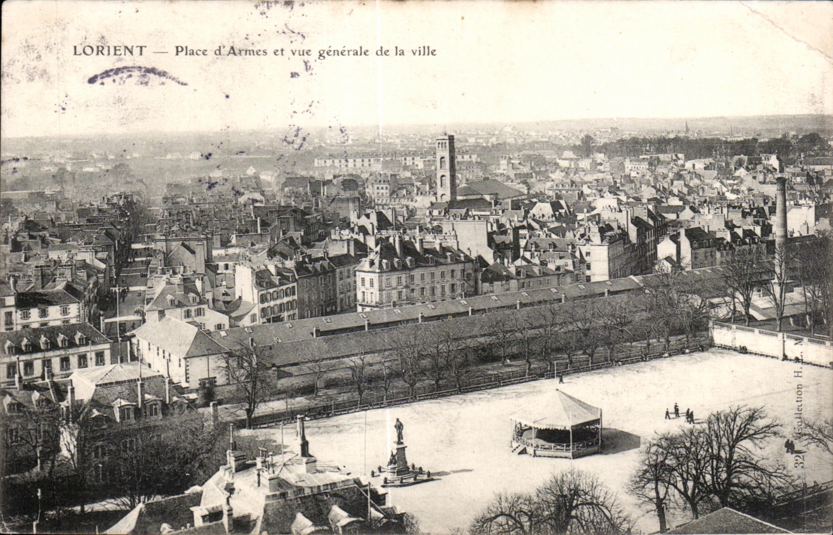 CPA Lorient Place d Armes et Vue generale de la ville