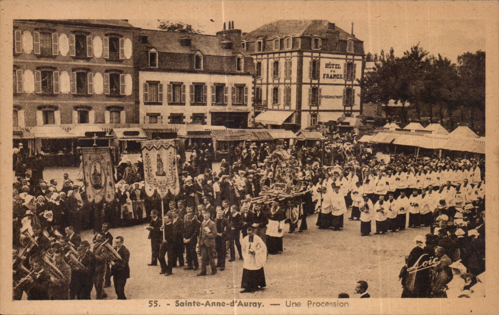 CPA Sainte Anne d Auray Une Procession