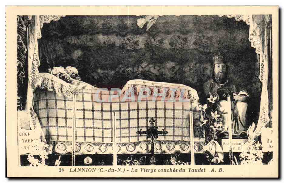 LANNION (C.-du-N.) - La Vierge couchée du Yaudet - A. B.