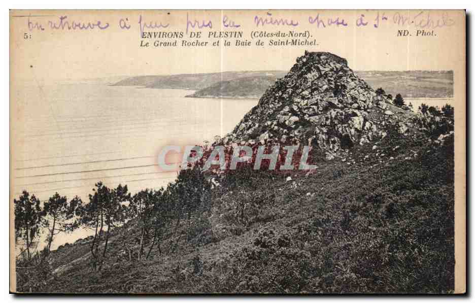 Le Grand Rocher et la Baie de Saint-Michel — Environs de Plesstin (Côtes-du-Nord) — ND. Phot.
