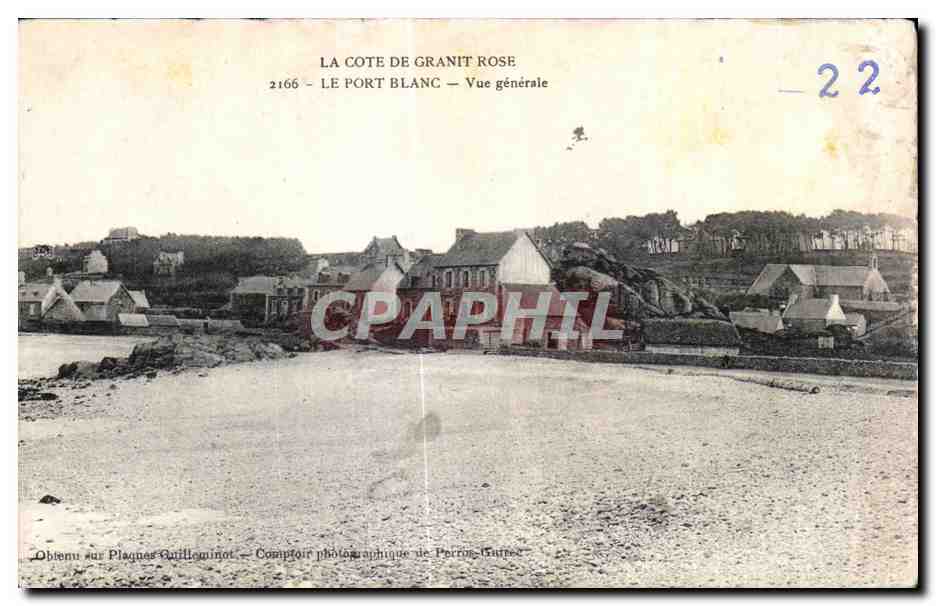 CPA La Cote De Granit Rose Le Port Blanc Vue generale